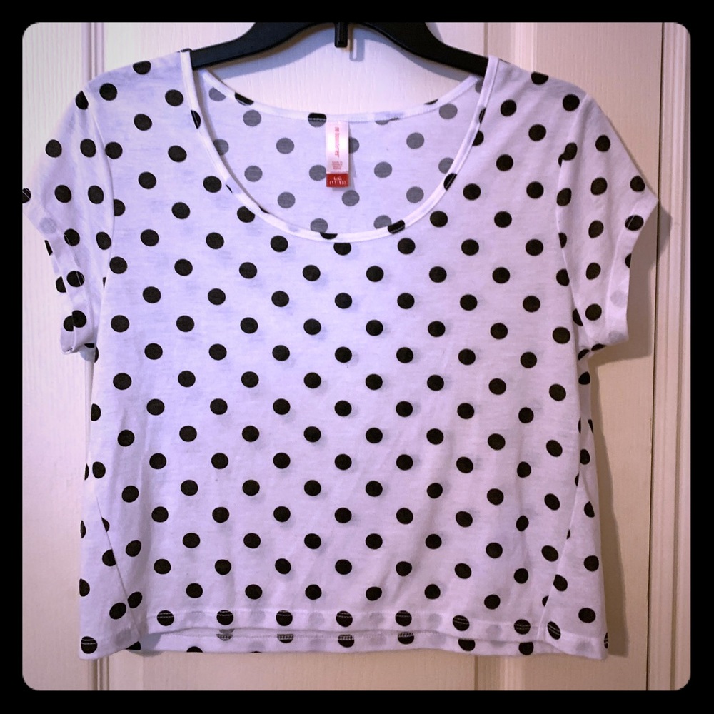 Polka Dot Crop Top! 🖤